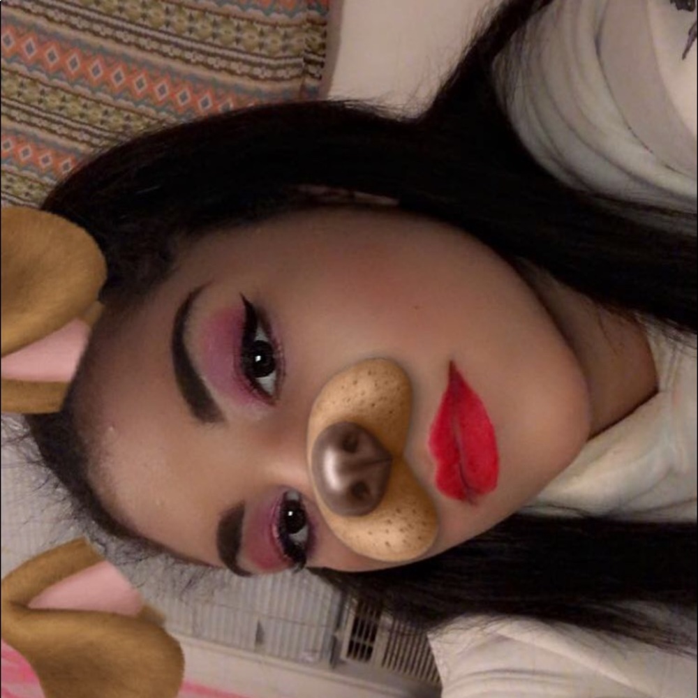 Meet your Posher, Ivy